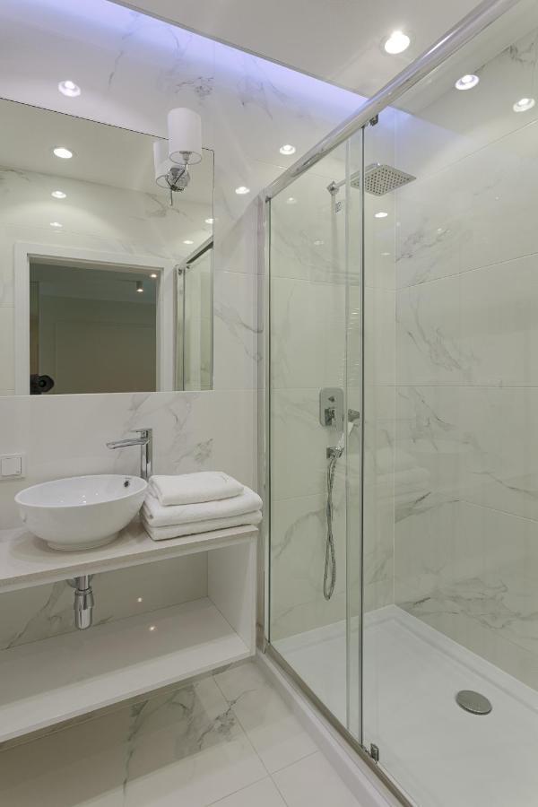 ורשה Mennica Residence Luxury Location מראה חיצוני תמונה